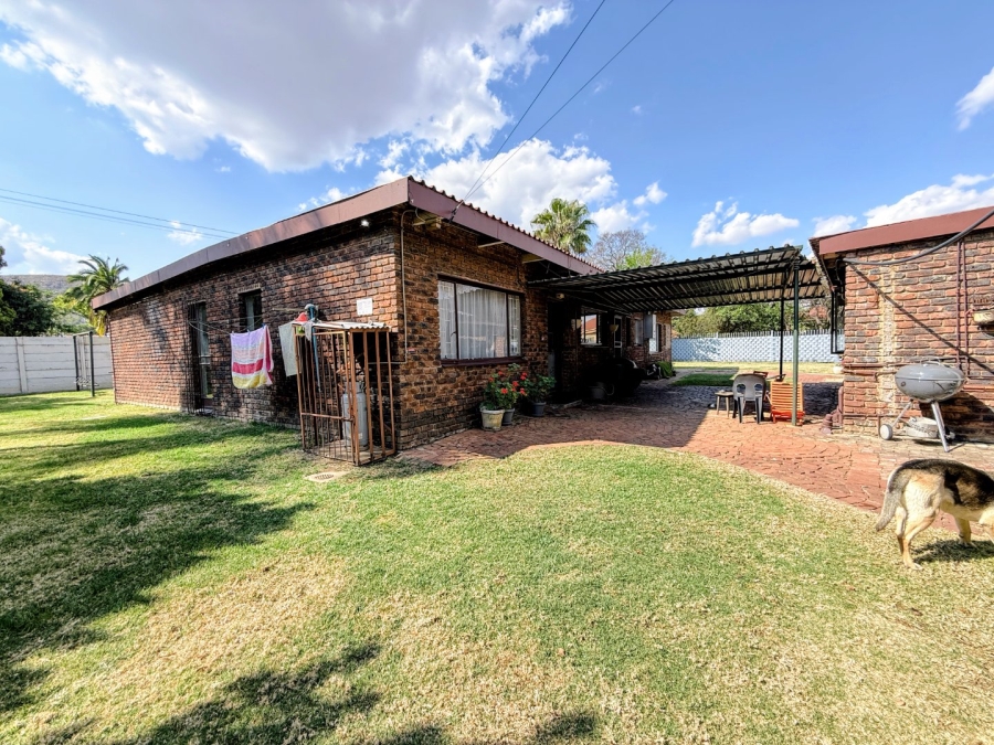 4 Bedroom Property for Sale in Rietfontein Gauteng