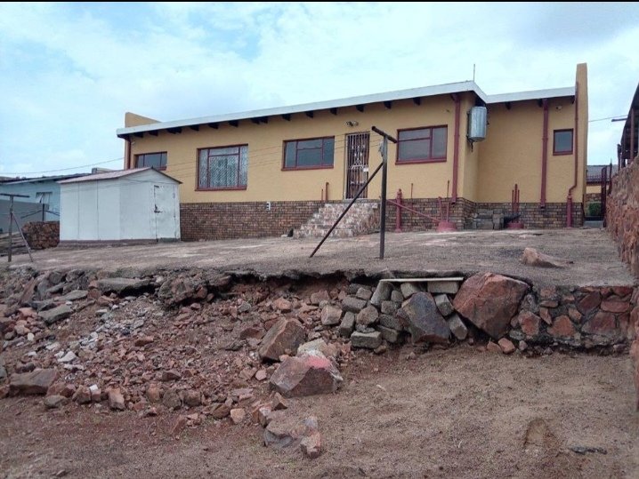 To Let 3 Bedroom Property for Rent in Soshanguve AA Gauteng