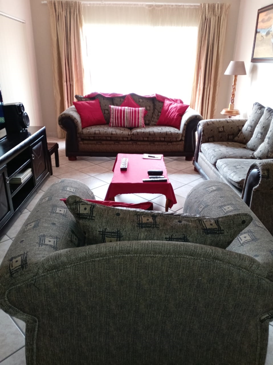 2 Bedroom Property for Sale in Vanderbijlpark SE 2 Gauteng