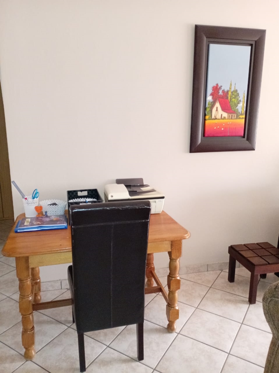 2 Bedroom Property for Sale in Vanderbijlpark SE 2 Gauteng