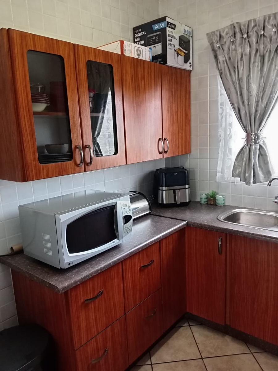 2 Bedroom Property for Sale in Vanderbijlpark SE 2 Gauteng