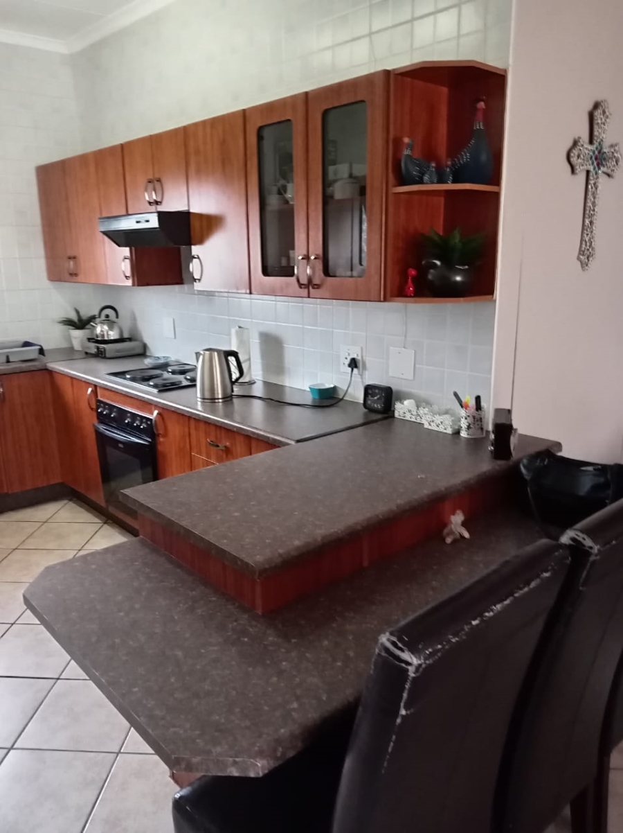 2 Bedroom Property for Sale in Vanderbijlpark SE 2 Gauteng