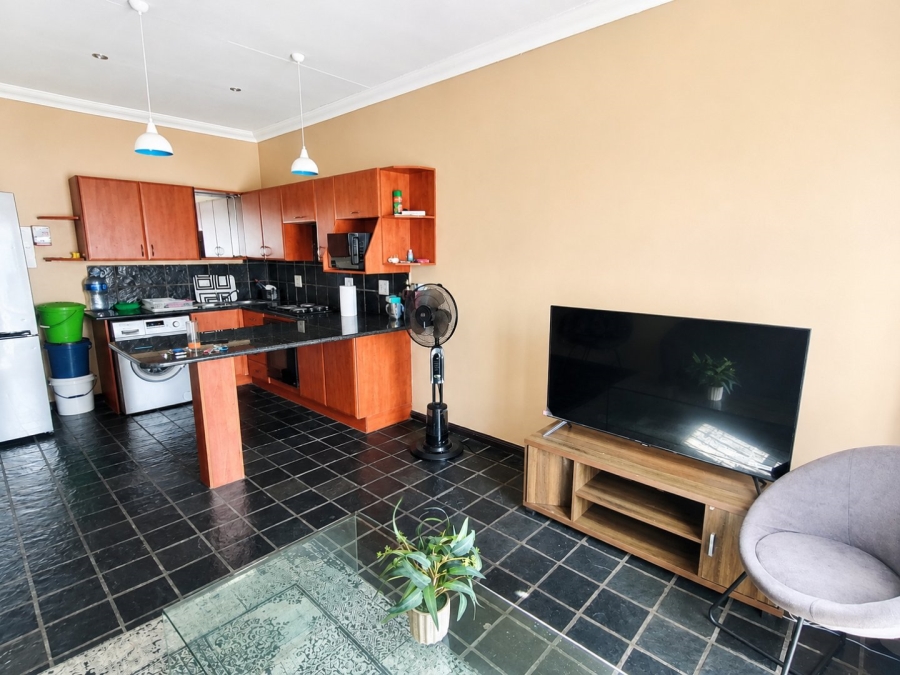 2 Bedroom Property for Sale in Erand Gardens Gauteng