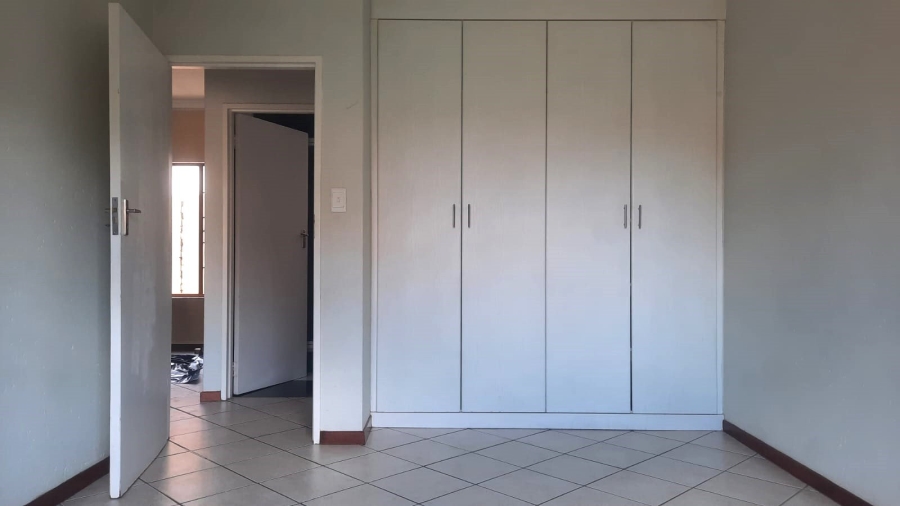 2 Bedroom Property for Sale in Carlswald Gauteng