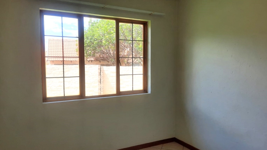 2 Bedroom Property for Sale in Carlswald Gauteng