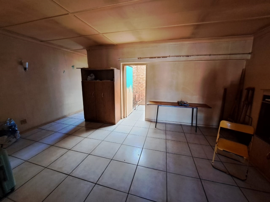 2 Bedroom Property for Sale in Springs Central Gauteng