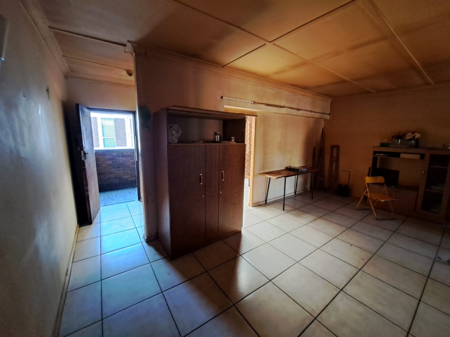 2 Bedroom Property for Sale in Springs Central Gauteng
