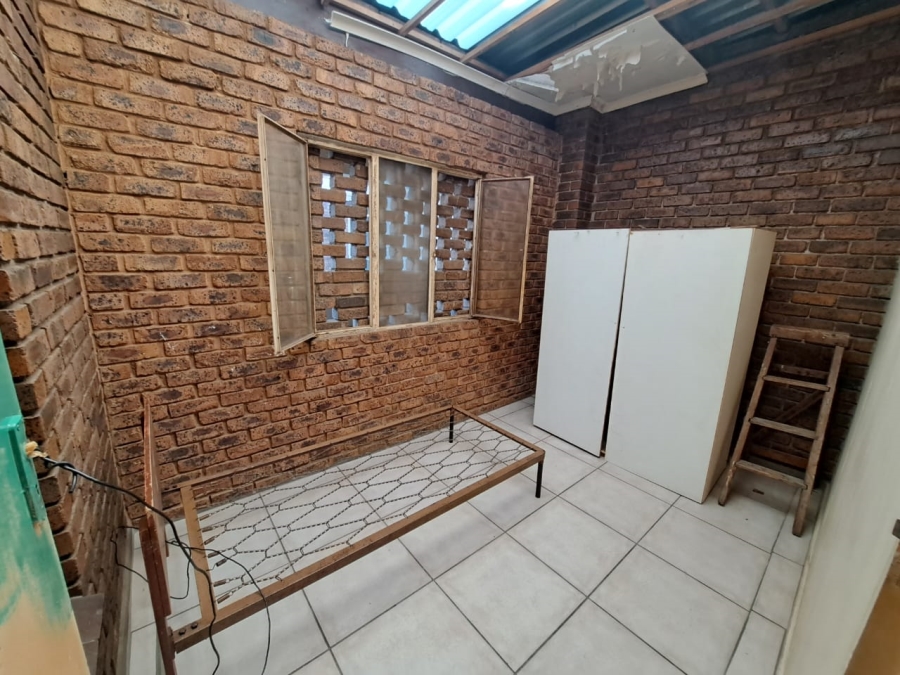 2 Bedroom Property for Sale in Springs Central Gauteng