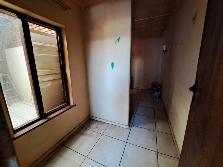 2 Bedroom Property for Sale in Springs Central Gauteng