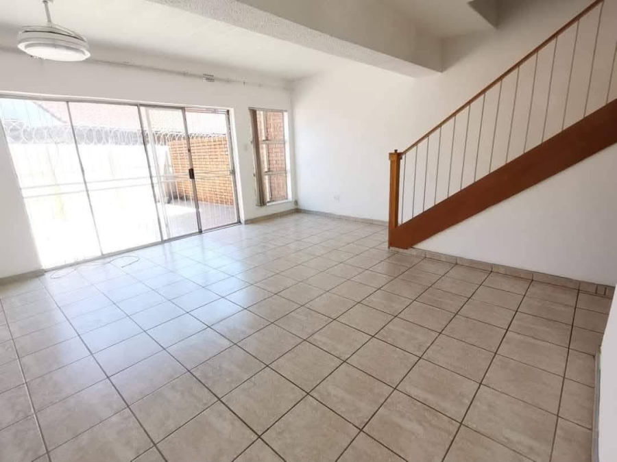 2 Bedroom Property for Sale in Rynfield Gauteng