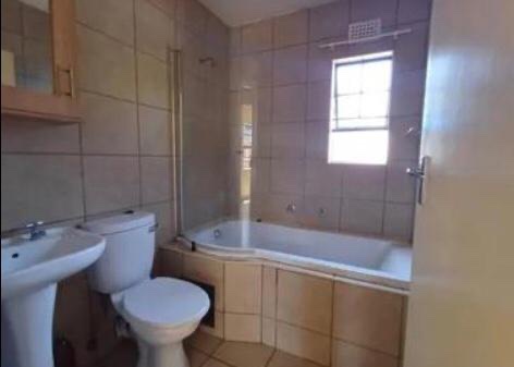  Bedroom Property for Sale in Pretoria North Gauteng