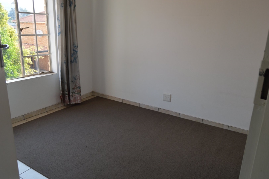 2 Bedroom Property for Sale in Strubensvallei Gauteng