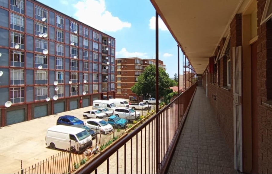 2 Bedroom Property for Sale in Muckleneuk Gauteng