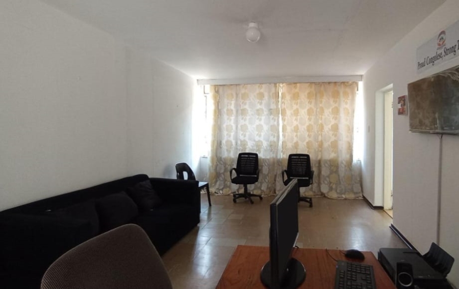 2 Bedroom Property for Sale in Muckleneuk Gauteng