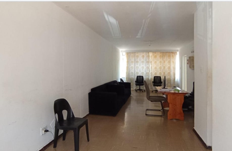 2 Bedroom Property for Sale in Muckleneuk Gauteng