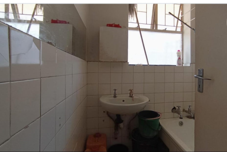 2 Bedroom Property for Sale in Muckleneuk Gauteng