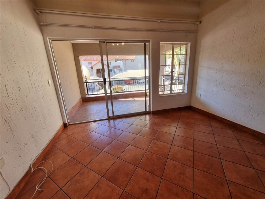 To Let 2 Bedroom Property for Rent in Noordwyk Gauteng