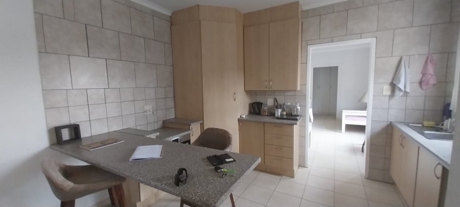 To Let 1 Bedroom Property for Rent in Highway Gardens Gauteng