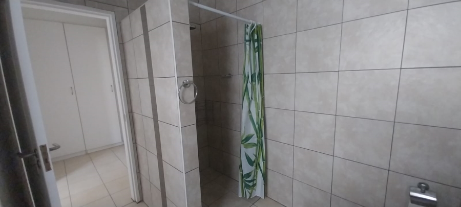 To Let 1 Bedroom Property for Rent in Highway Gardens Gauteng
