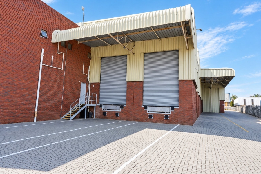 To Let Commercial Property for Rent in Laser Park Gauteng