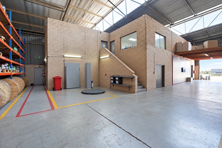 To Let Commercial Property for Rent in Laser Park Gauteng