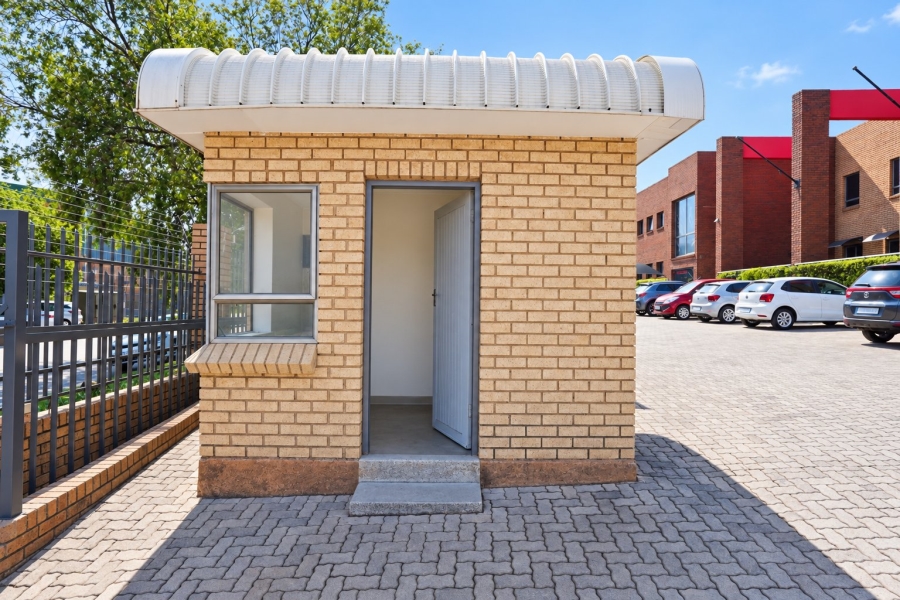 To Let Commercial Property for Rent in Laser Park Gauteng