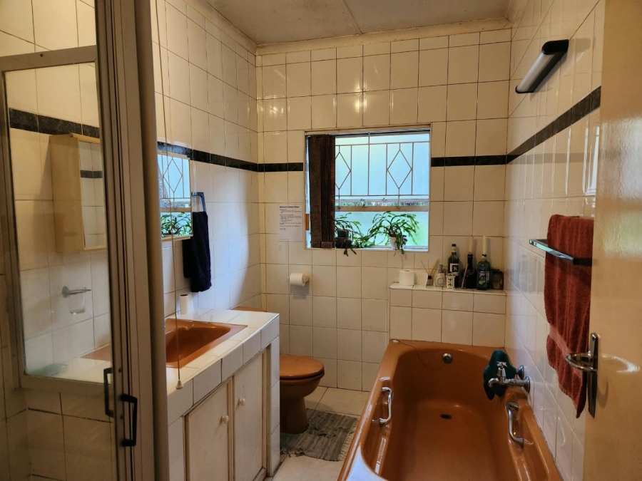 To Let 1 Bedroom Property for Rent in Morningside Manor Gauteng