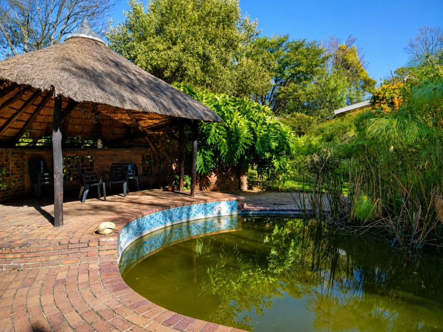 To Let 1 Bedroom Property for Rent in Morningside Manor Gauteng