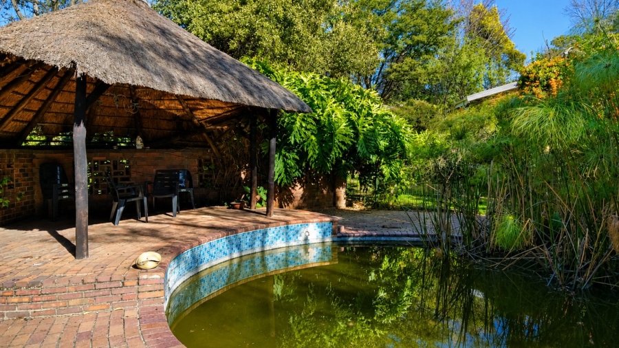 1 Bedroom Property for Sale in Morningside Manor Gauteng