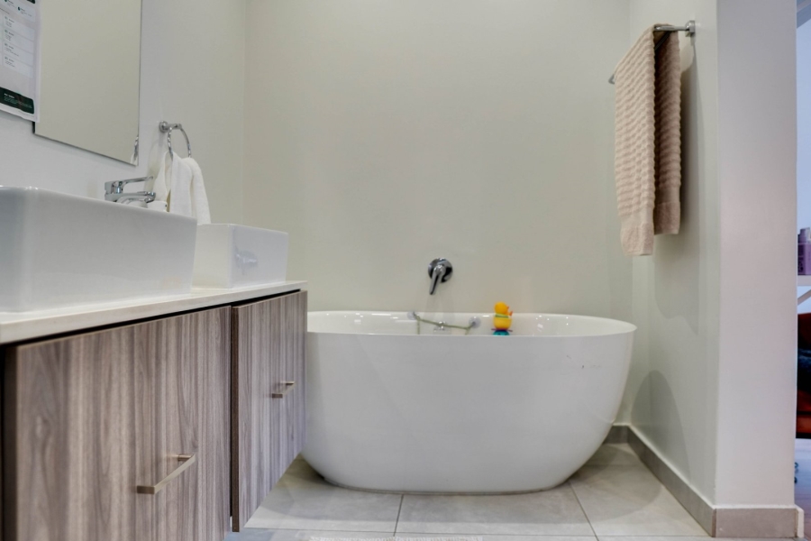 4 Bedroom Property for Sale in Kyalami Ah Gauteng
