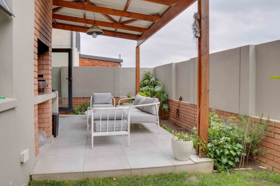 4 Bedroom Property for Sale in Kyalami Ah Gauteng
