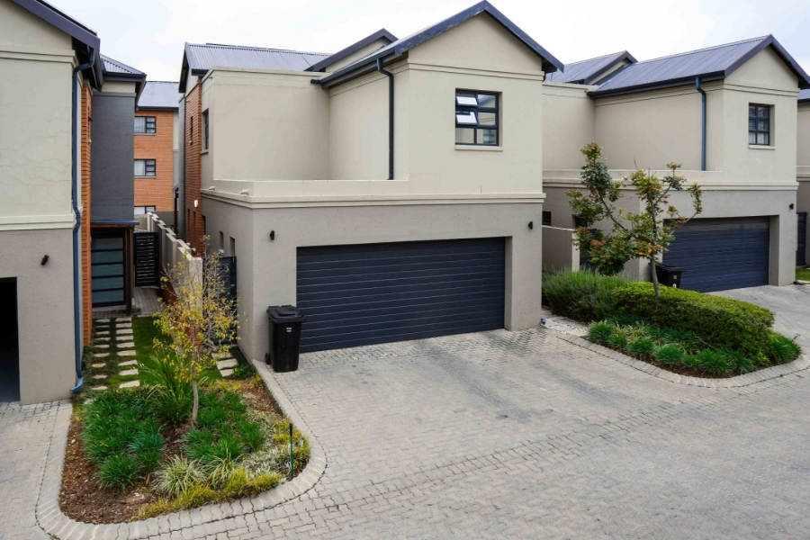 4 Bedroom Property for Sale in Kyalami Ah Gauteng