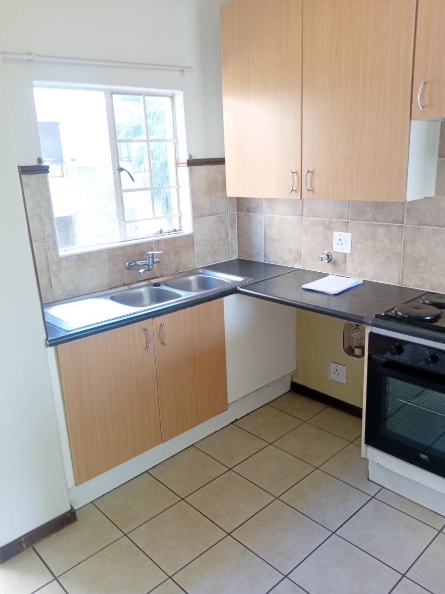 2 Bedroom Property for Sale in Eco Park Gauteng