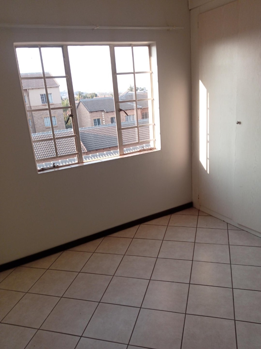 2 Bedroom Property for Sale in Eco Park Gauteng