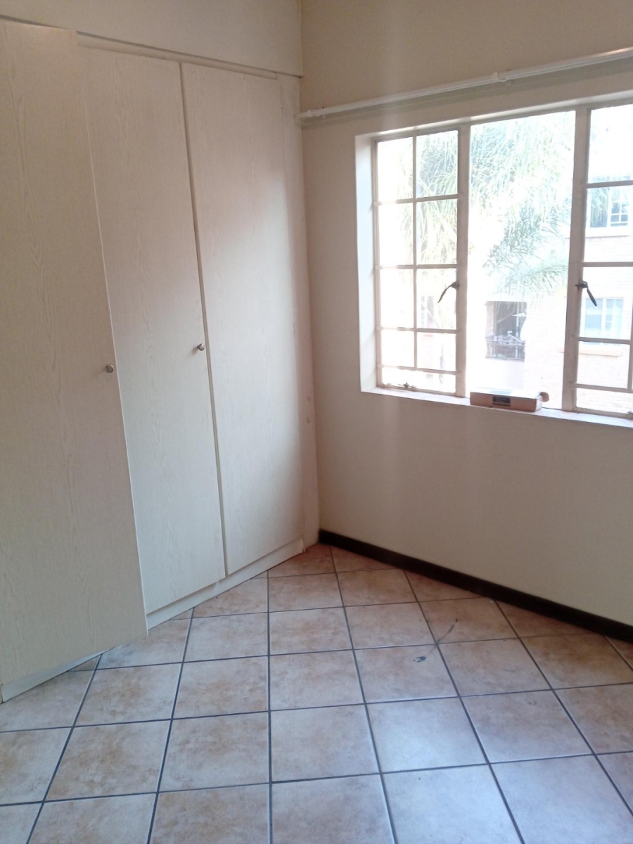 2 Bedroom Property for Sale in Eco Park Gauteng