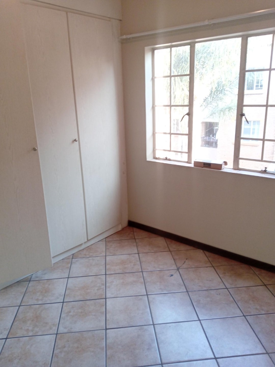2 Bedroom Property for Sale in Eco Park Gauteng