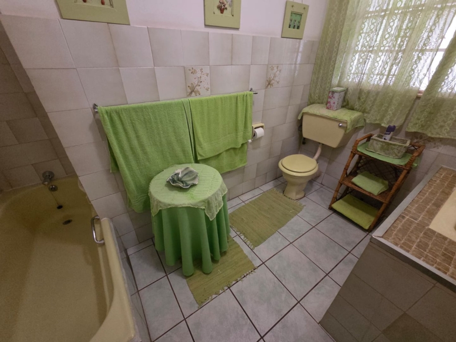 3 Bedroom Property for Sale in Clubview Gauteng