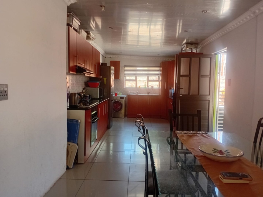 4 Bedroom Property for Sale in Eersterust Gauteng