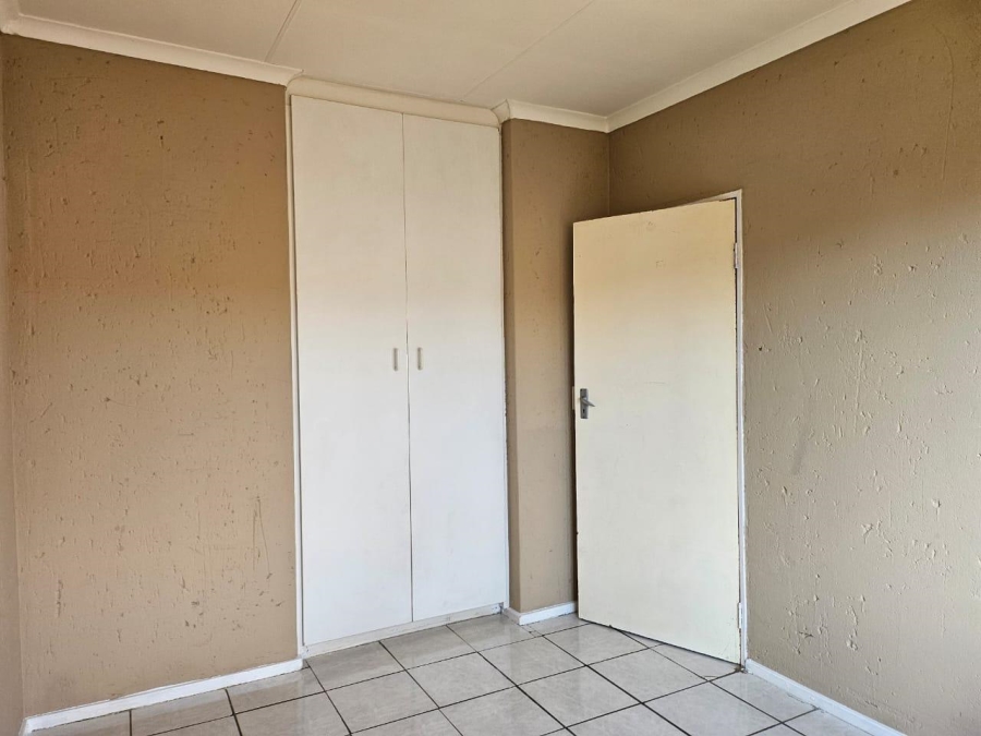 2 Bedroom Property for Sale in Georginia Gauteng