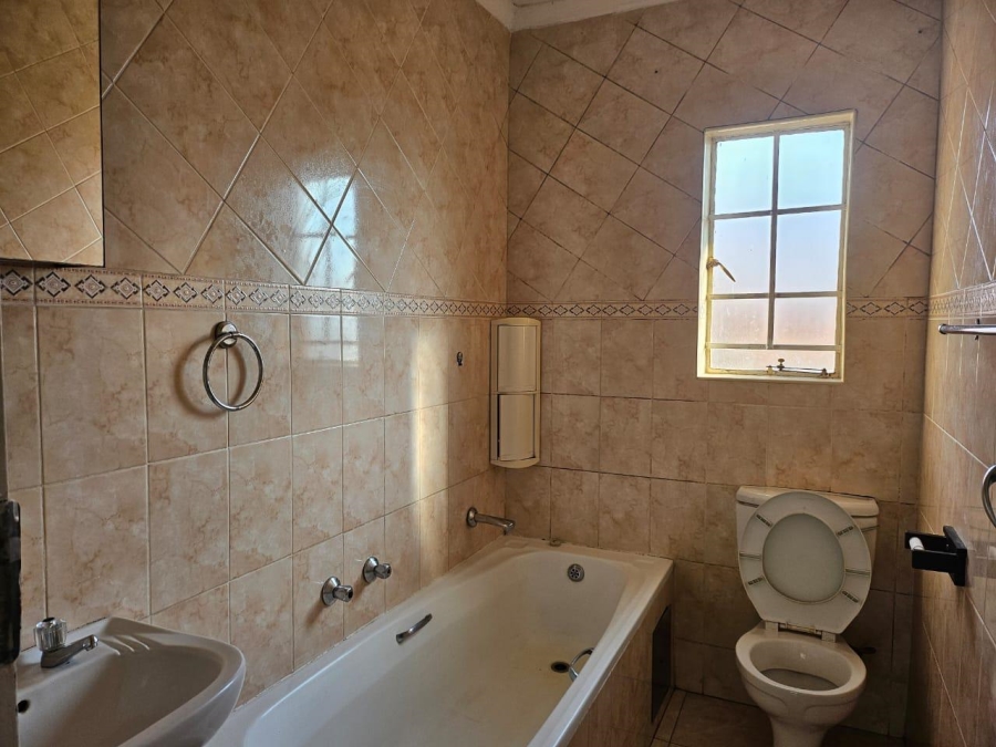 2 Bedroom Property for Sale in Georginia Gauteng
