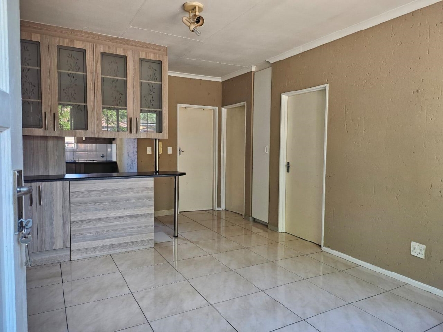 2 Bedroom Property for Sale in Georginia Gauteng