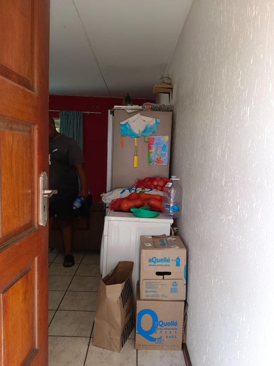 2 Bedroom Property for Sale in Bromhof Gauteng
