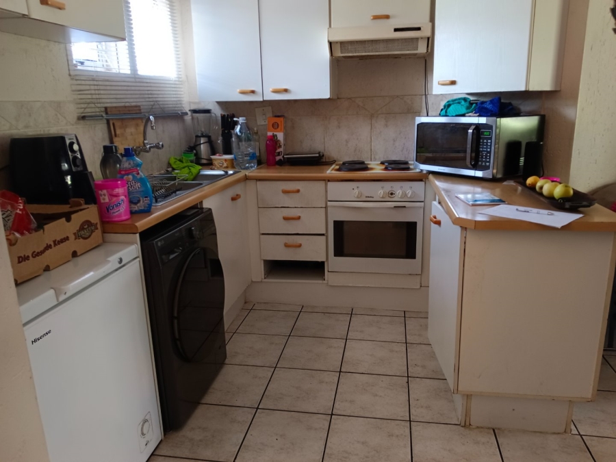 2 Bedroom Property for Sale in Bromhof Gauteng