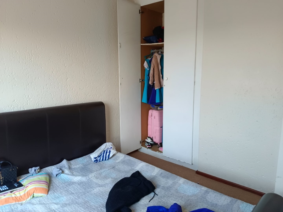 2 Bedroom Property for Sale in Bromhof Gauteng