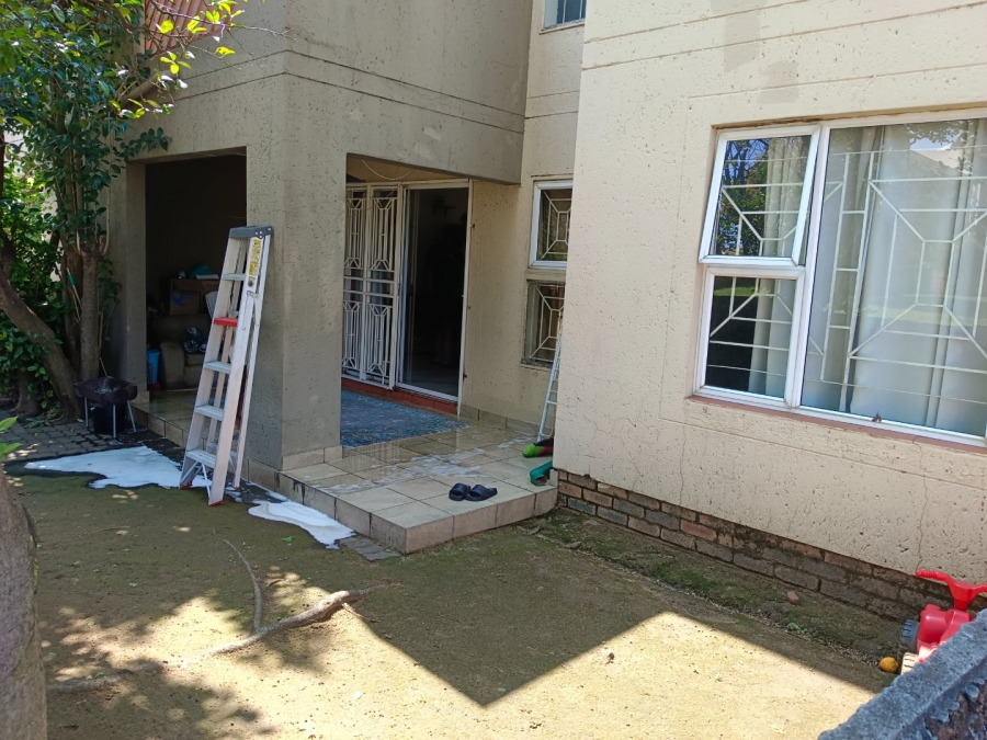 2 Bedroom Property for Sale in Bromhof Gauteng