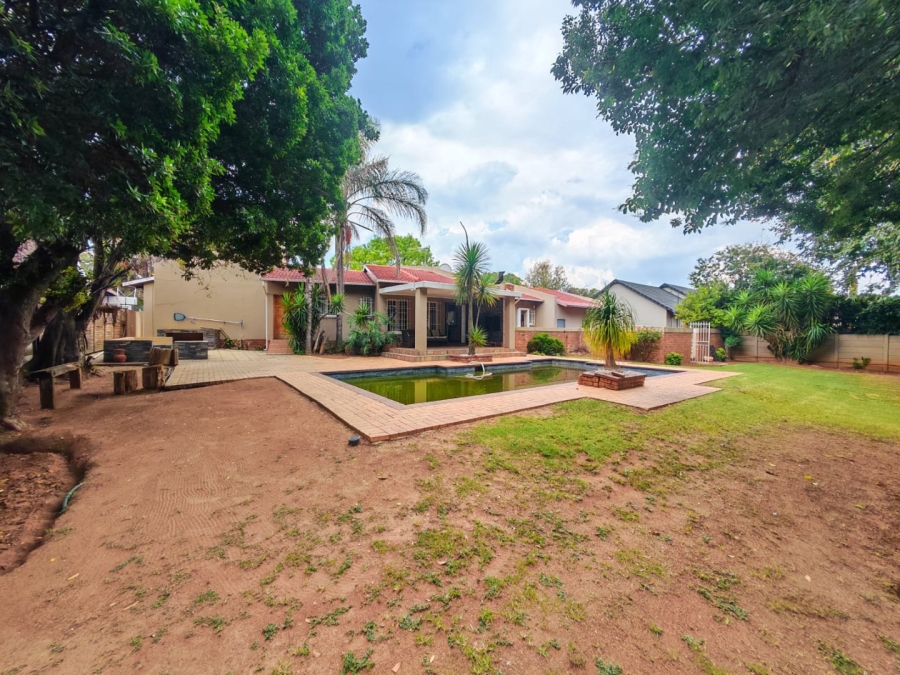 3 Bedroom Property for Sale in Sunward Park Gauteng