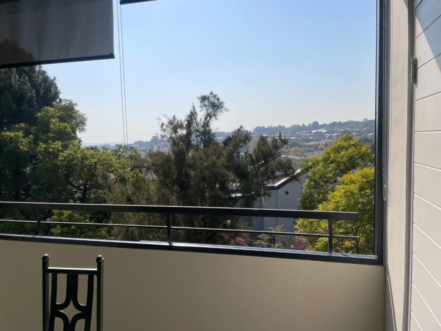 To Let 2 Bedroom Property for Rent in Benmore Gardens Gauteng