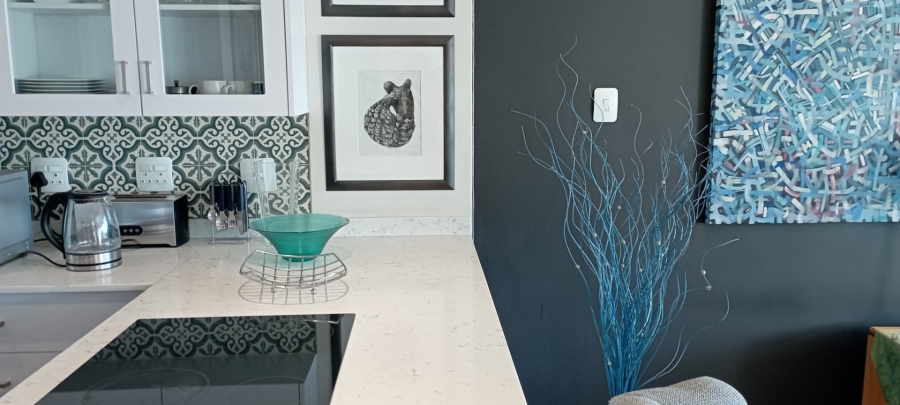 To Let 2 Bedroom Property for Rent in Benmore Gardens Gauteng