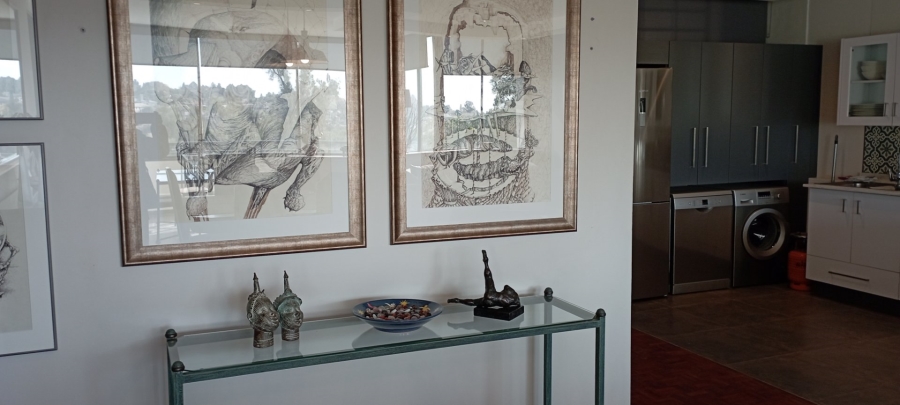 To Let 2 Bedroom Property for Rent in Benmore Gardens Gauteng