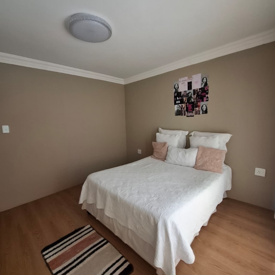  Bedroom Property for Sale in Pretoria North Gauteng